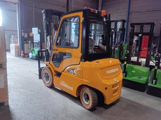 Four wheel front forklift Hangcha XE25i (CPD25-XEY2-SI)