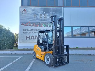 Four wheel front forklift Hangcha XE35-i - 2