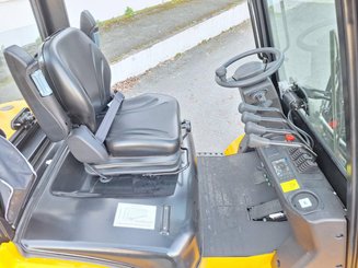 Four wheel front forklift Hangcha XE35-i