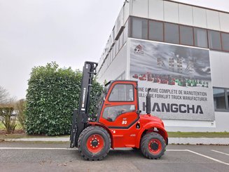 All-terrain forklift Hangcha TT30-4