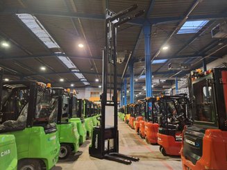 Pedestrian pallet stacker Hangcha CDD12-XT1-SI