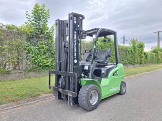 Four wheel front forklift Hangcha XC35i