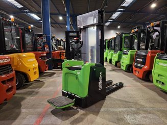 Stacker truck with folding platform Hangcha CDD16-XT1S-SI