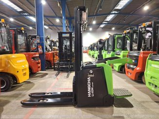Stacker truck with folding platform Hangcha CDD16-XT1S-SI