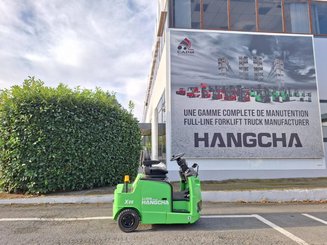 Tow tractor Hangcha QDD80-XD3i
