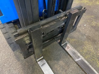 Three wheel front forklift STILL R50/15
