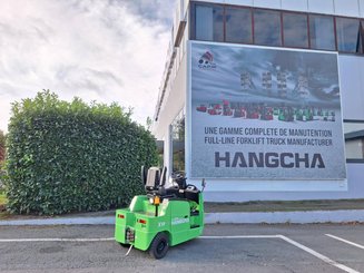 Tow tractor Hangcha QDD90-XD3i