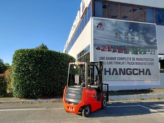 Four wheel front forklift Hangcha AE20C - 4