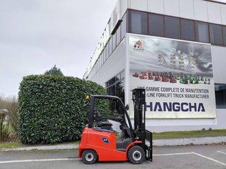 Four wheel front forklift Hangcha AE20C - 5