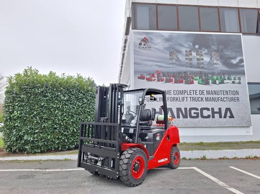 Four wheel front forklift Hangcha XF45G - 1