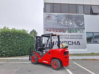 Four wheel front forklift Hangcha XF45G