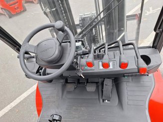 Four wheel front forklift Hangcha XF45G