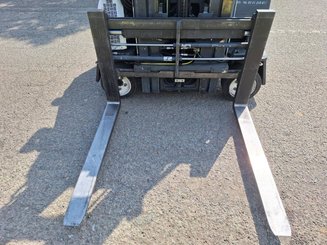 Four-way forklift AMLIFT AGILIFT 25-12-49