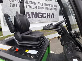 Four wheel front forklift Hangcha AE20Ci - 12