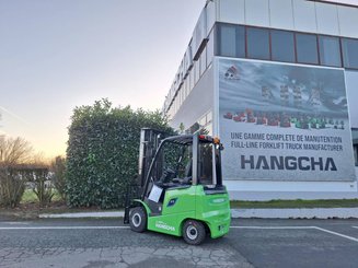 Four wheel front forklift Hangcha AE20Ci - 3