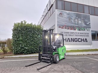 Four wheel front forklift Hangcha AE25-I - 1