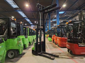 Pedestrian pallet stacker Hangcha CDD15-A2MC2-ISZ