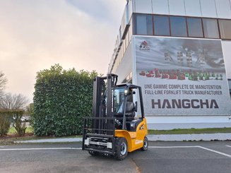 Four wheel front forklift Hangcha XE20Ci
