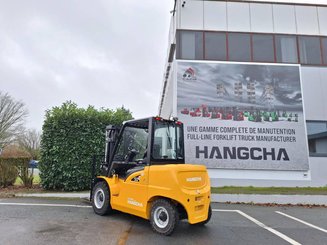 Four wheel front forklift Hangcha XE50i-600