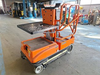 Vertical lift platform JLG 10MSP - 1