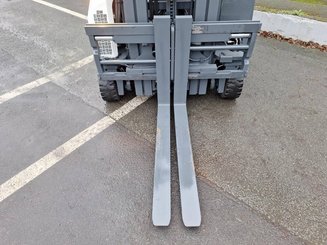 Four-way forklift AMLIFT AGILIFT 25-12-49