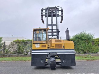 Multidirectional sideloader Combilift C8000-15