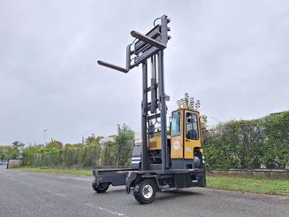 Multidirectional sideloader Combilift C8000-15