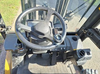 Four wheel front forklift Caterpillar GP25NTD - 6