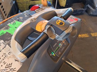 Low-level order picker Crown GPC3055-2.0