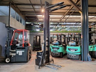 Pedestrian pallet stacker Caterpillar NSP16N2 - 12