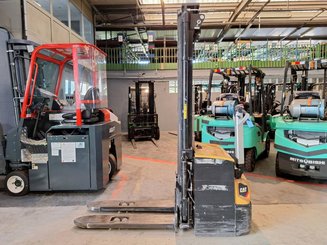 Pedestrian pallet stacker Caterpillar NSP16N2 - 5