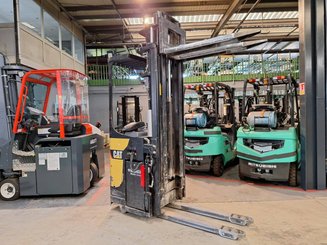 Stand-on pallet stacker Caterpillar NSR20N - 6