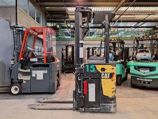 Stand-on pallet stacker Caterpillar NSR20N - 2