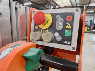 Vertical lift platform JLG TOUCAN DUO