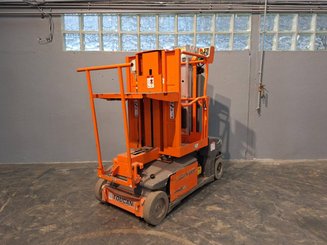 Vertical lift platform JLG TOUCAN DUO