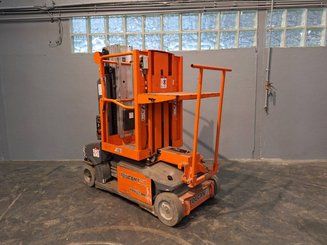 Vertical lift platform JLG TOUCAN DUO