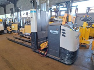 Low-level order picker Crown GPC3055-2.0