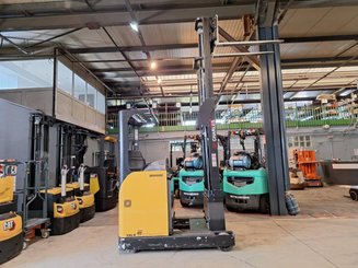 Reach truck Yale MR14