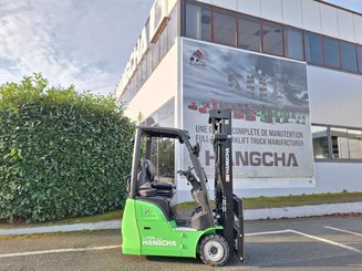 Three wheel front forklift Hangcha XC3-18i (CPDS18-XCC2G-SI)