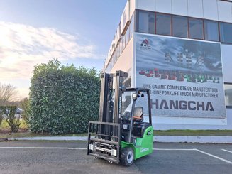 Three wheel front forklift Hangcha XC3-18i (CPDS18-XCC2G-SI) - 1