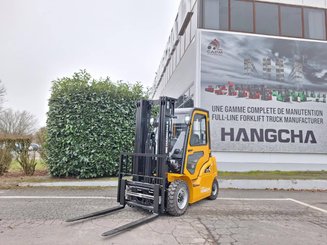 Four wheel front forklift Hangcha XE25i (CPD25-XEY2-SI) - 1