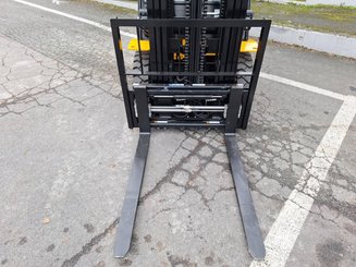 Four wheel front forklift Hangcha XE25i (CPD25-XEY2-SI) - 12