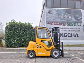 Four wheel front forklift Hangcha XE25i (CPD25-XEY2-SI) - 1