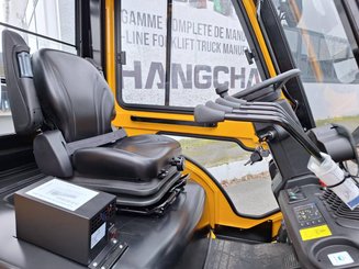 Four wheel front forklift Hangcha XE25i (CPD25-XEY2-SI) - 14