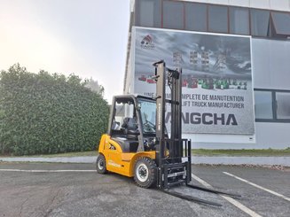 Four wheel front forklift Hangcha XE25i (CPD25-XEY2-SI) - 1