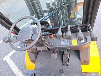 Four wheel front forklift Hangcha XE38Hi
