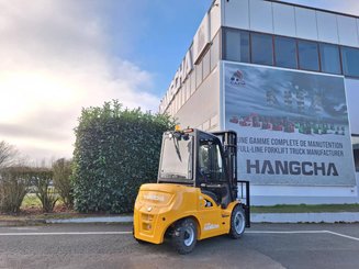 Four wheel front forklift Hangcha XE38Hi