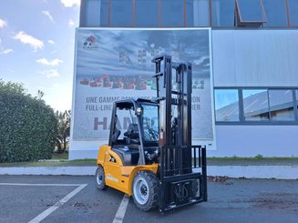 Four wheel front forklift Hangcha XE38i