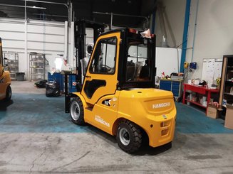 Four wheel front forklift Hangcha XE38i - 2