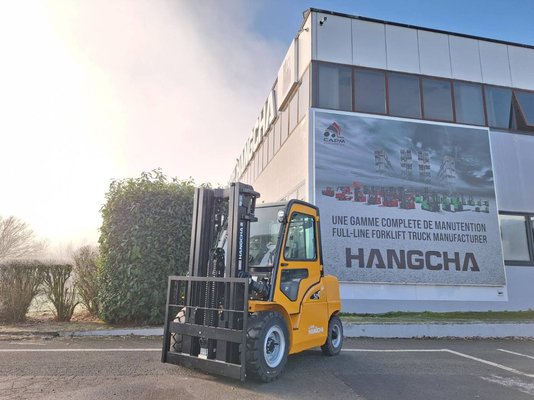 Four wheel front forklift Hangcha XE50i(CPD50-XEXY2-SI) - 1